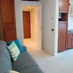 Casa Settembre * كومو